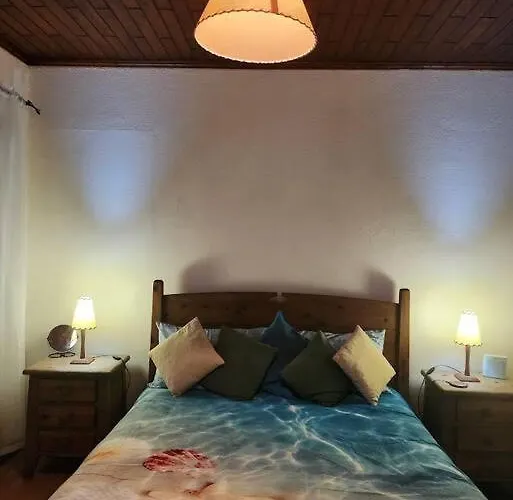 Ocean's Edge * Horta (Azores)